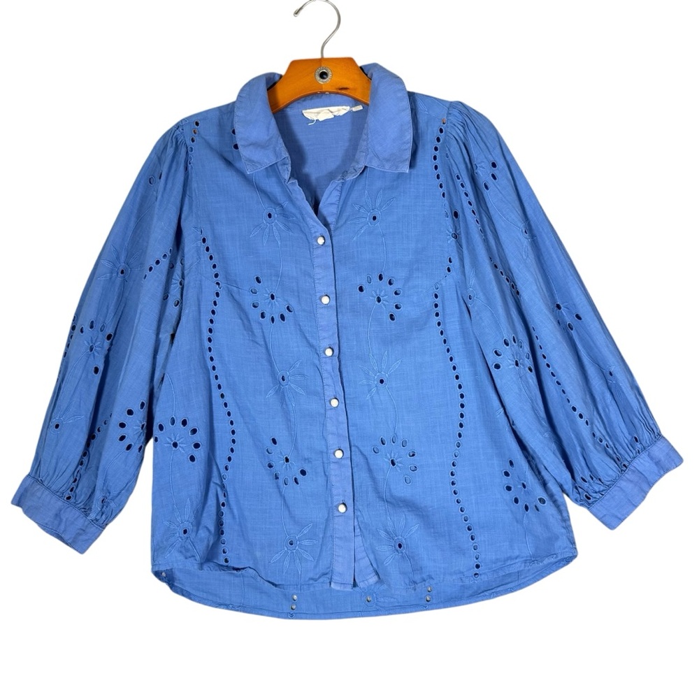 Forever That Girl Blue Eyelet Blouse 100% Cotton Feminine Coastal Puff Sleeve M